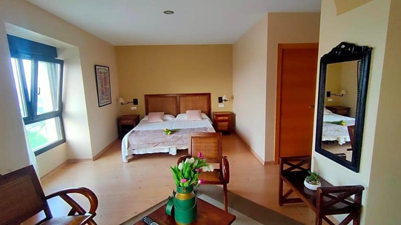 Hotel Balcon De San Bartolo image