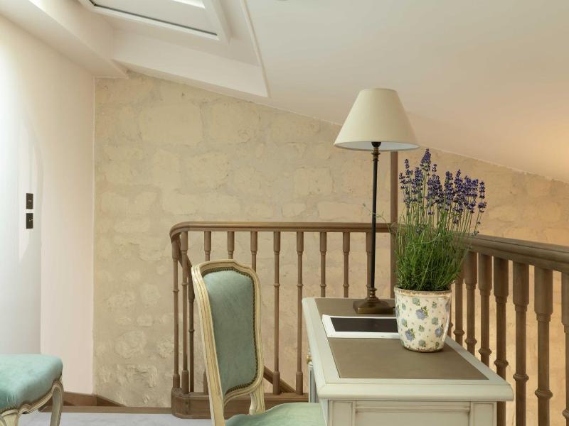 Hotel Quai Voltaire image