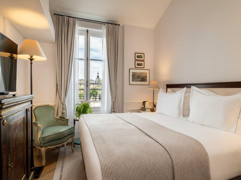 Hotel Quai Voltaire image