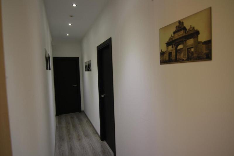 Hostal Mh Fuencarral image