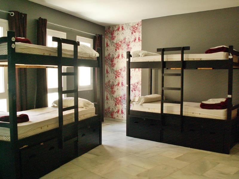 Oasis Hostel Malaga image