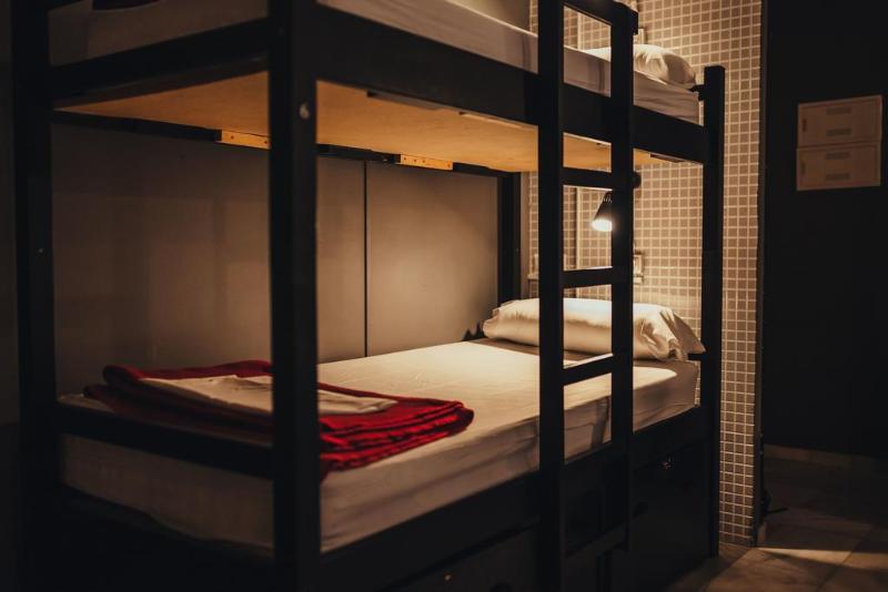 Oasis Hostel Malaga image