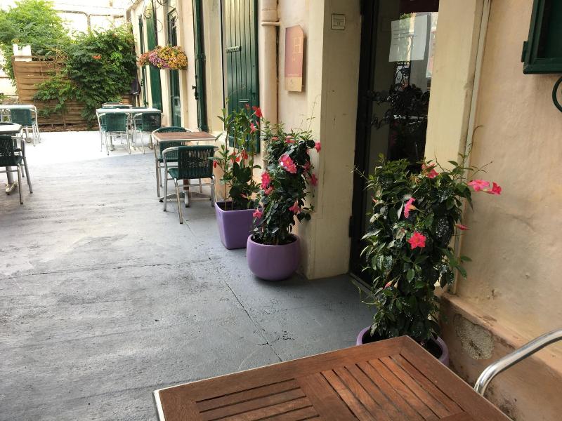 Hostellerie De La  Source image