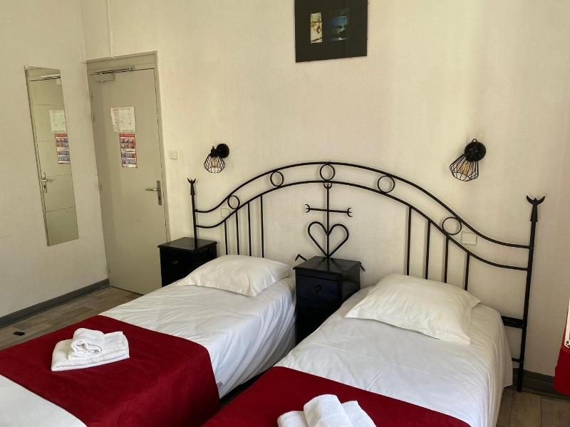 Hostellerie De La  Source image