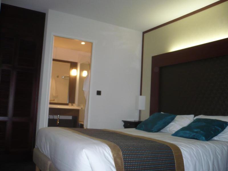 Hotel De France image