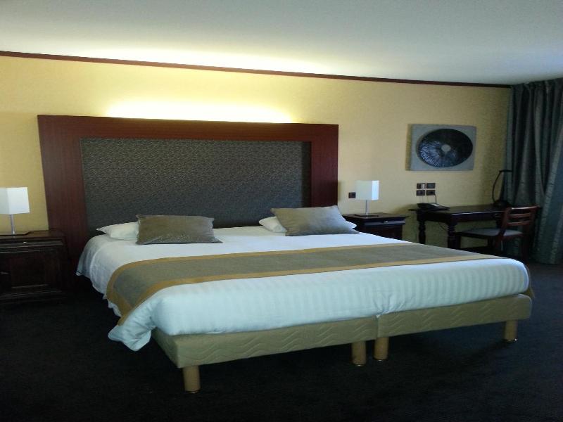 Hotel De France image