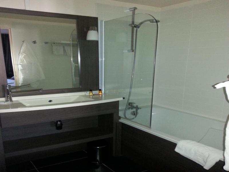 Hotel De France image