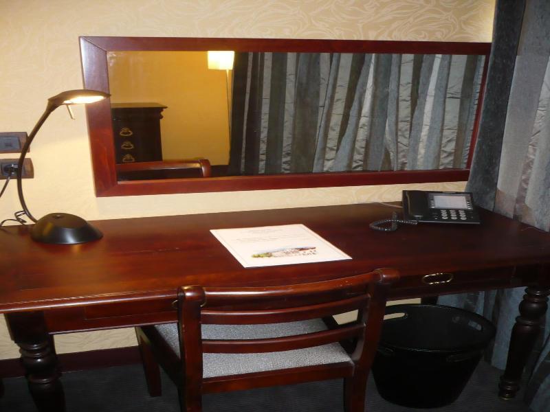 Hotel De France image