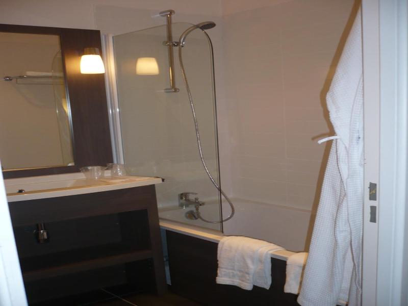 Hotel De France image