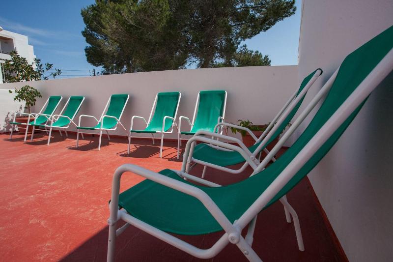 Hostal Los Pinos image
