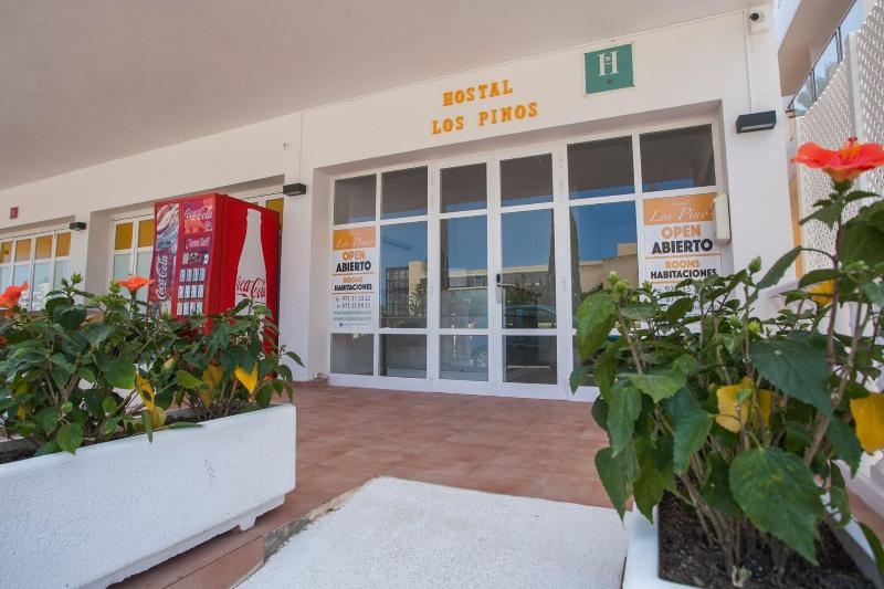 Hostal Los Pinos — general view