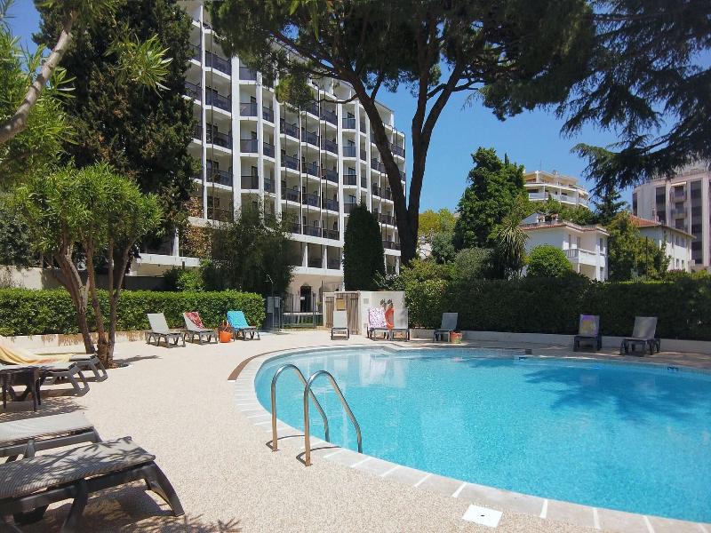 Residence Resideal Premium Cannes image