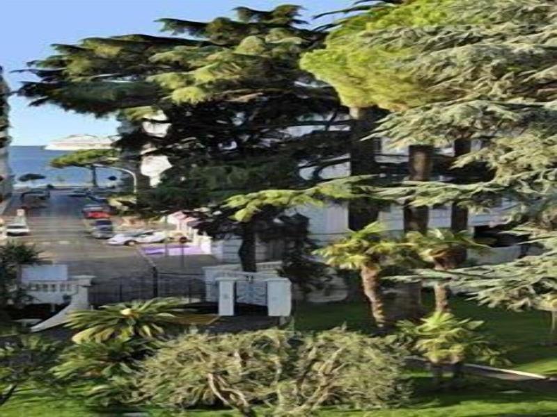 Residence Resideal Premium Cannes image