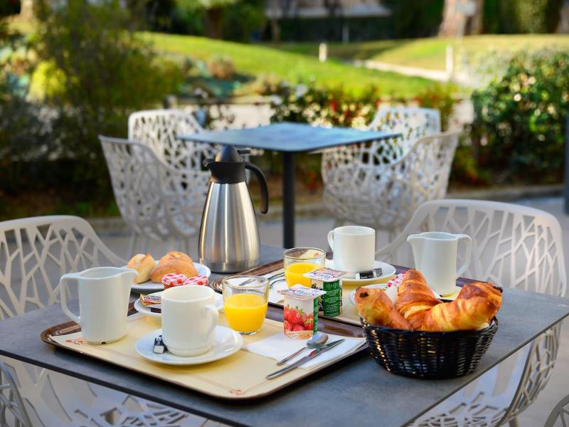 Residence Resideal Premium Cannes image