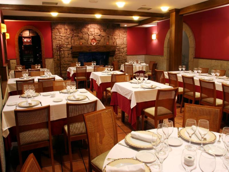 Hostal Gran Duque image