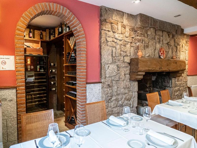 Hostal Gran Duque image