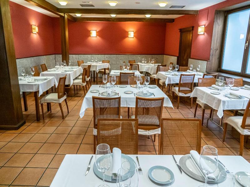 Hostal Gran Duque image