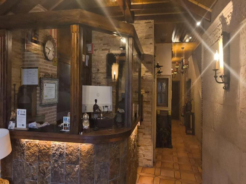 Hotel Doña Isabel image