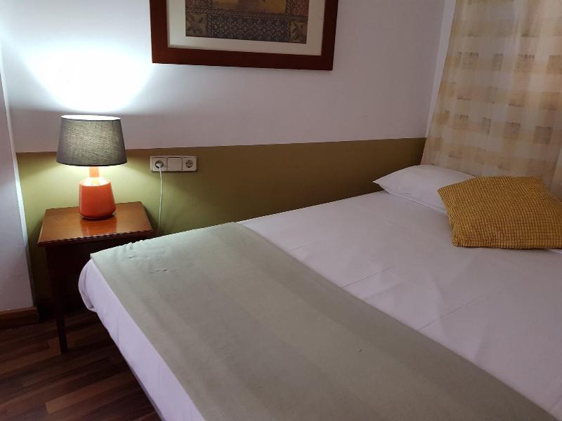 Hostal Lk Barcelona image