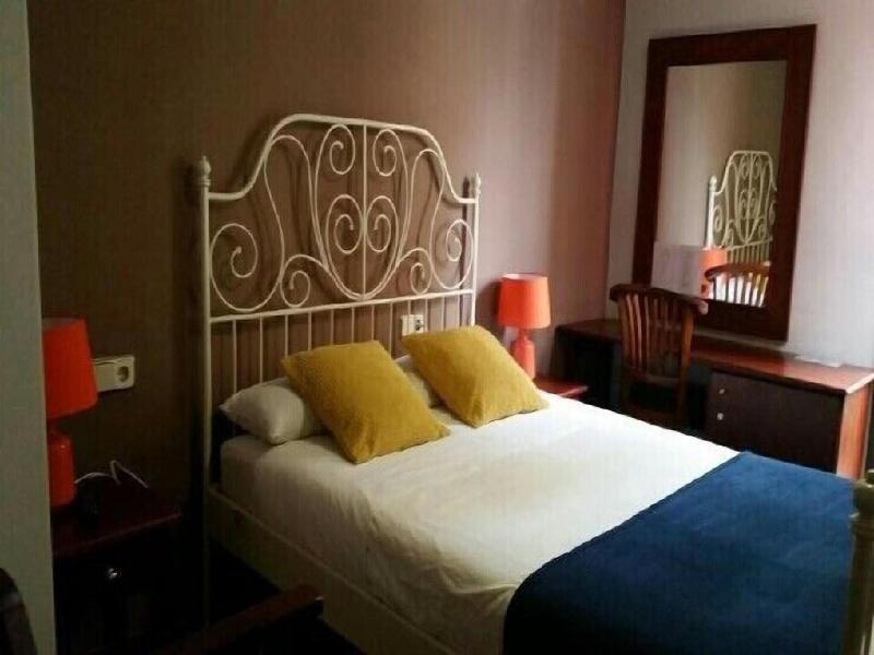 Hostal Lk Barcelona image
