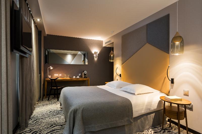 Hotel Atala Champs Elysees image