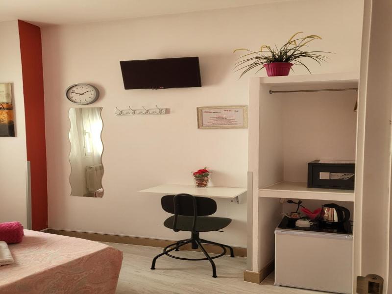 Hostal Inn Madrid image