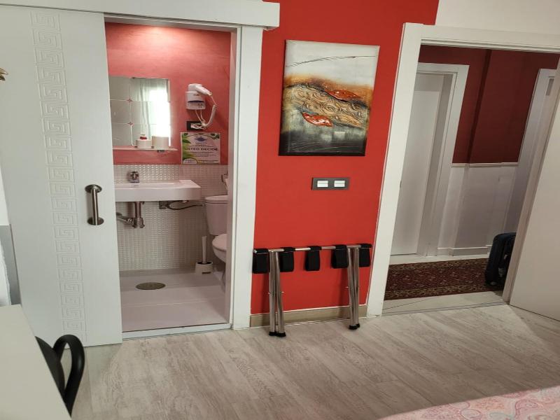 Hostal Inn Madrid image