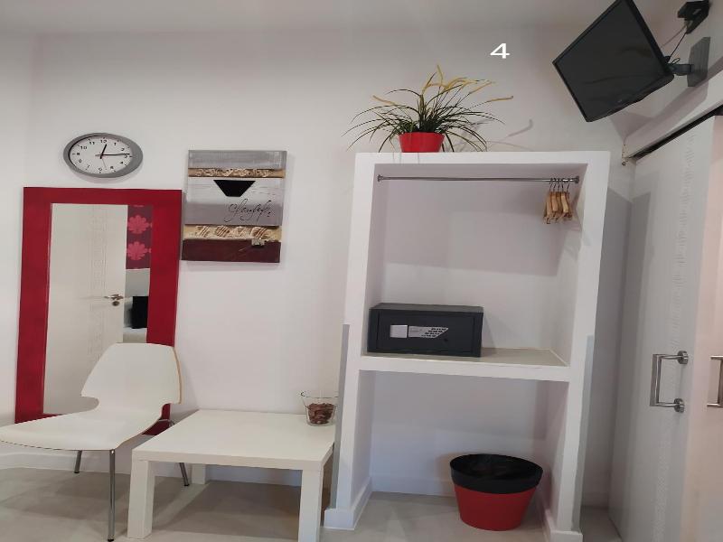 Hostal Inn Madrid image