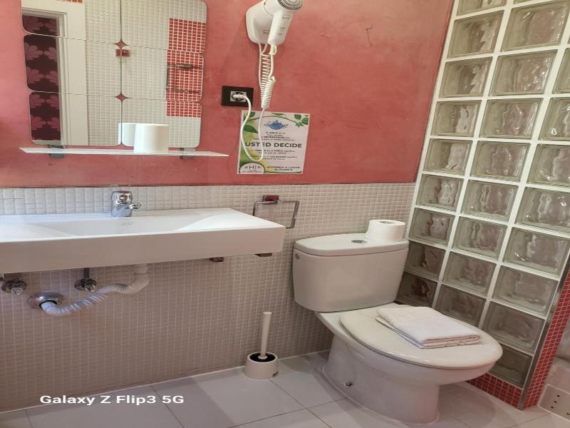 Hostal Inn Madrid image