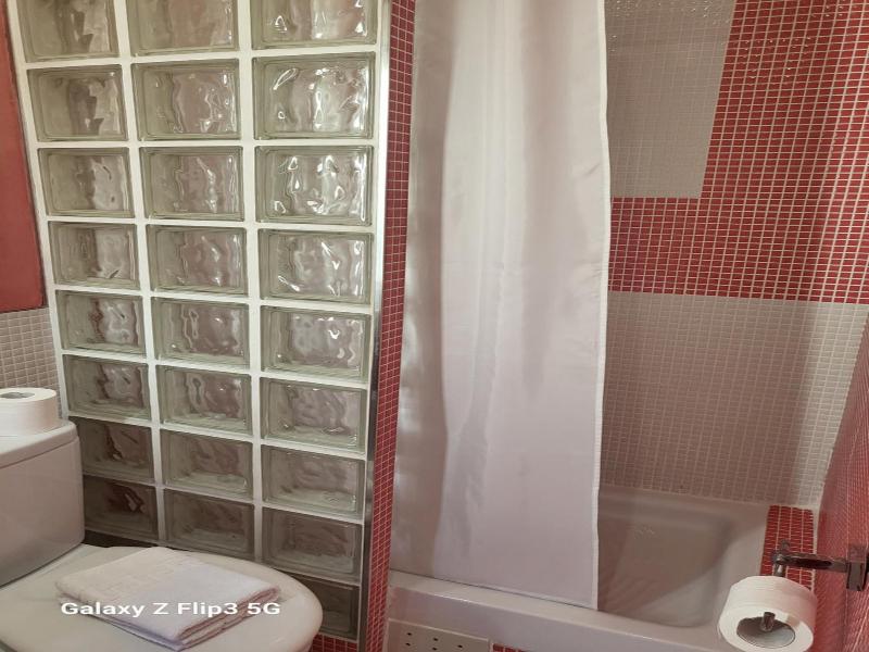 Hostal Inn Madrid image