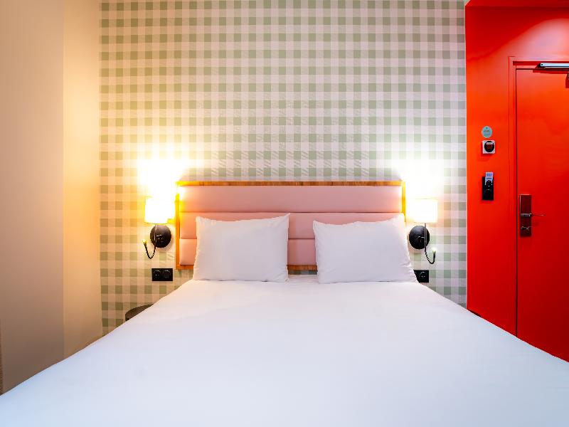 ibis Styles Nantes Centre Place Graslin image