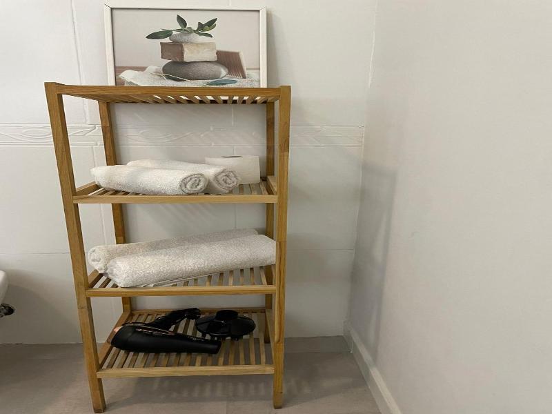 Hostal El Ninot image