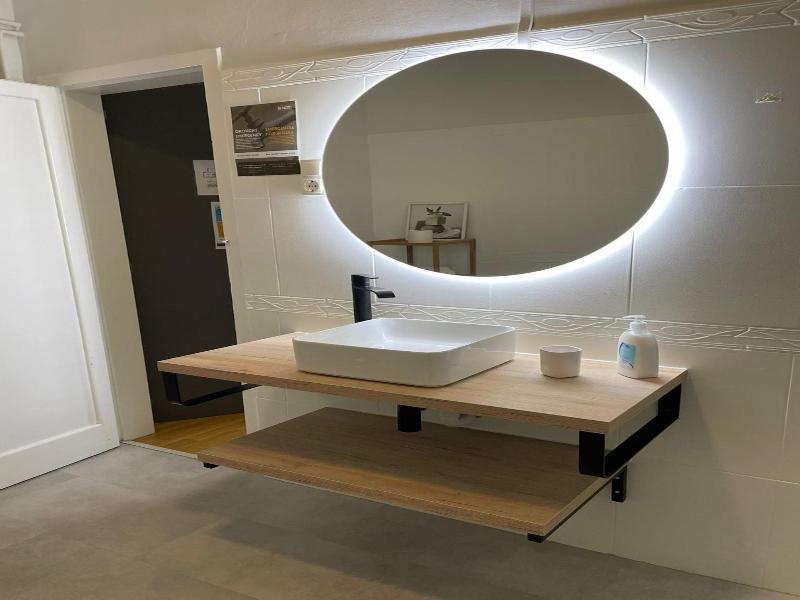 Hostal El Ninot image