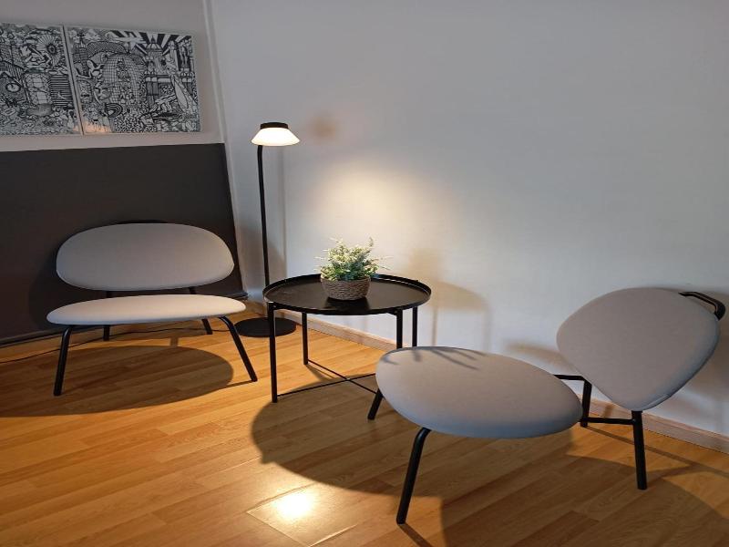 Hostal El Ninot image