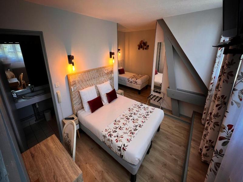 Hotel Des Voyageurs image