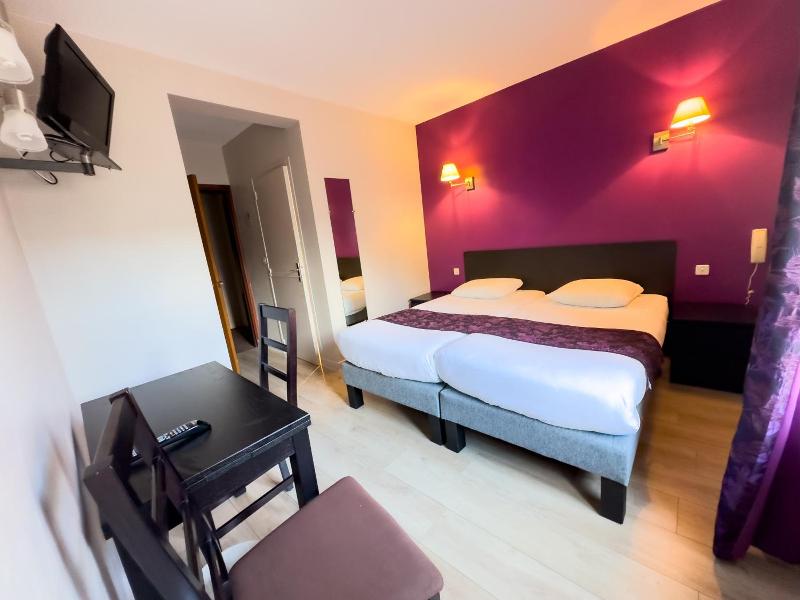 Hotel Des Voyageurs image