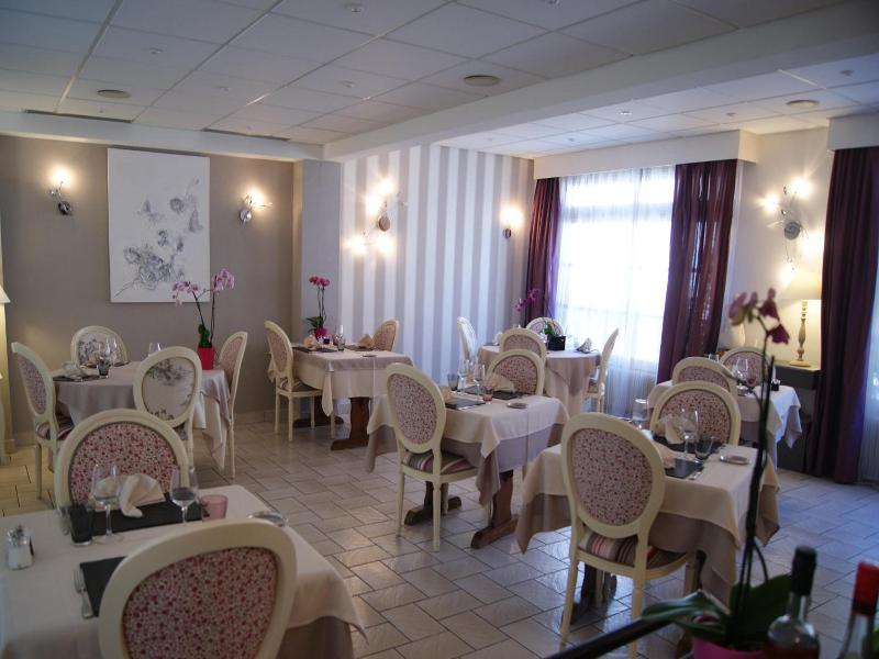 Hotel Des Voyageurs image