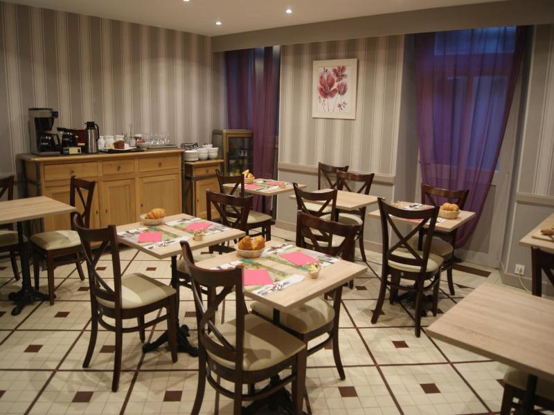 Hotel Des Voyageurs image