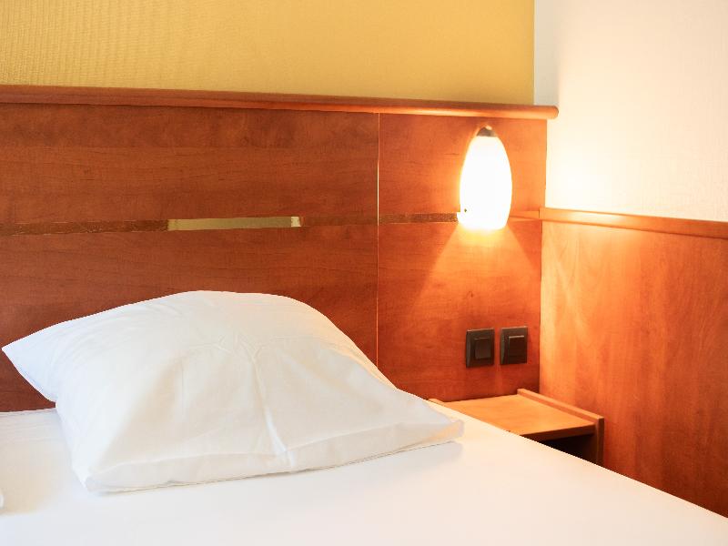 Brit Hotel Agen - L'Aquitaine image