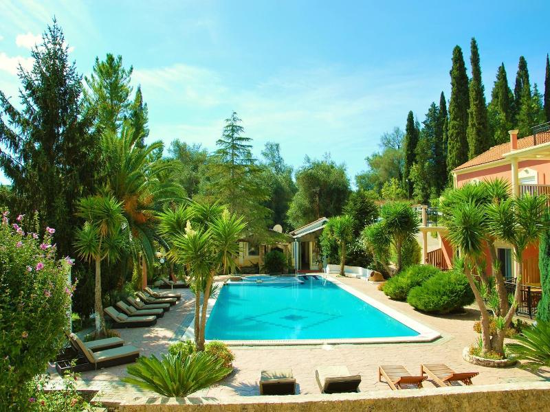 Corfu Pearl image