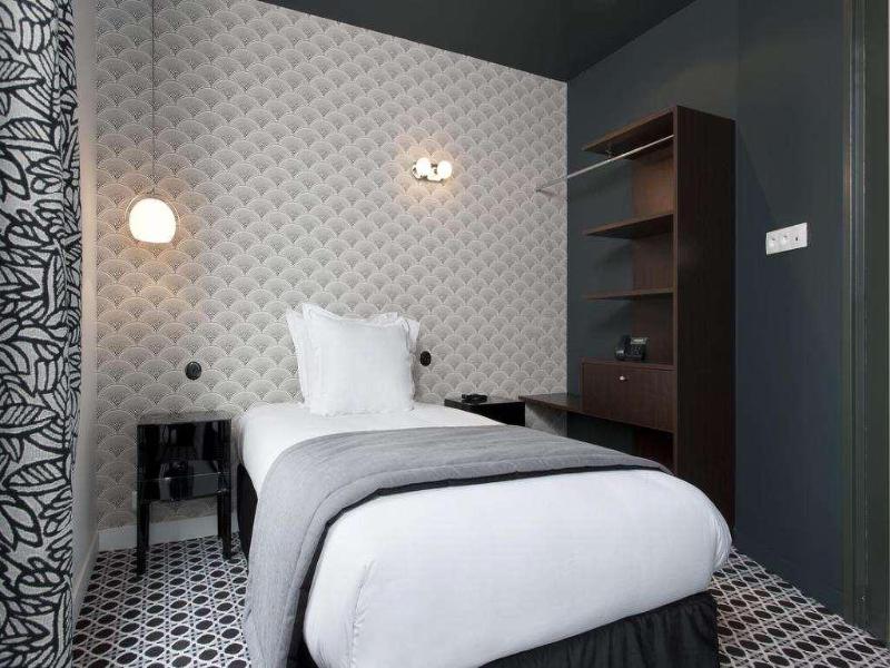 Hotel Emile image