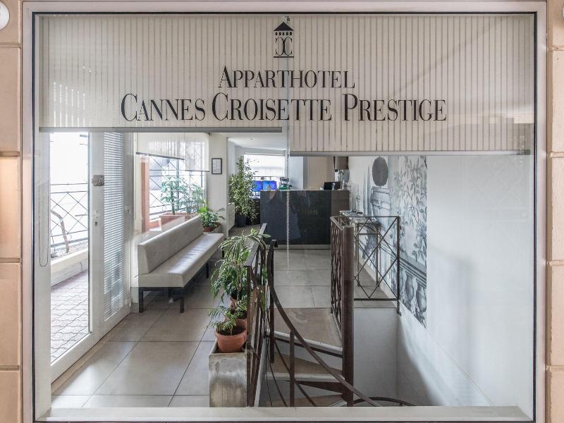 Cannes Croisette Prestige image
