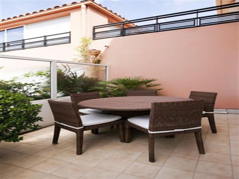 Cannes Croisette Prestige image