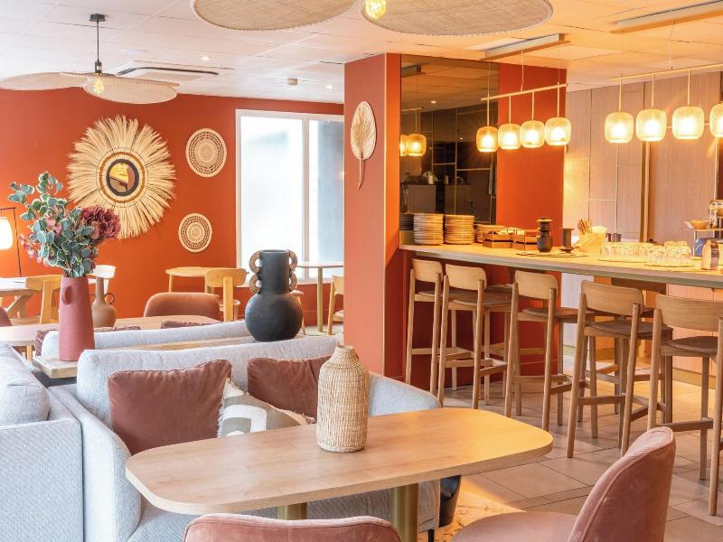 Brit Hotel Olympia