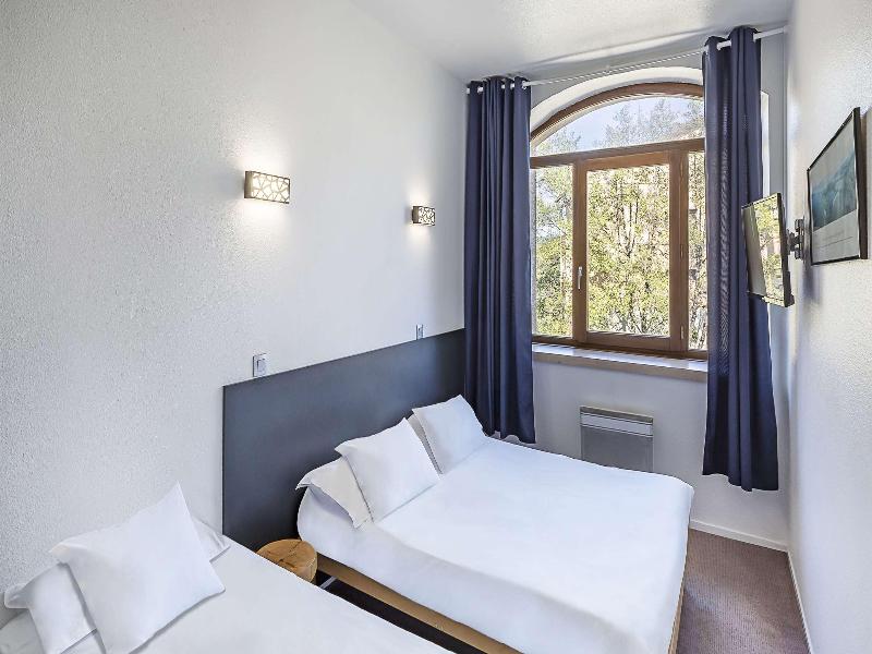 Sure Hotel by Best Western Annecy image