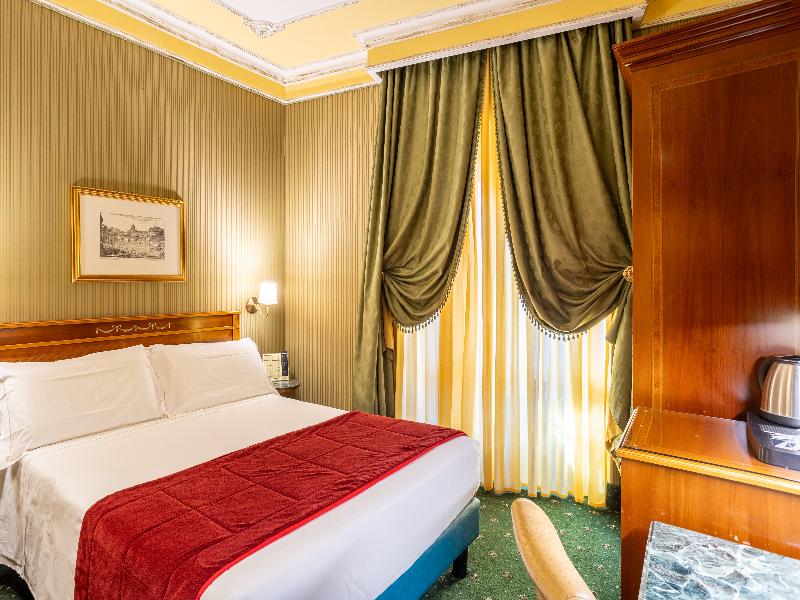 Hotel Manfredi Suite In Rome image