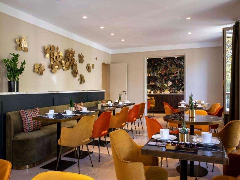 Hotel Aiglon image