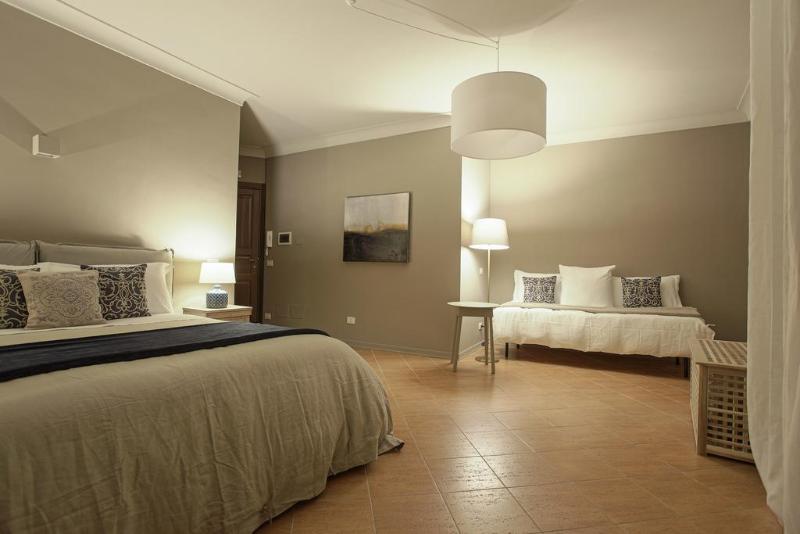 B&B Bibirria image
