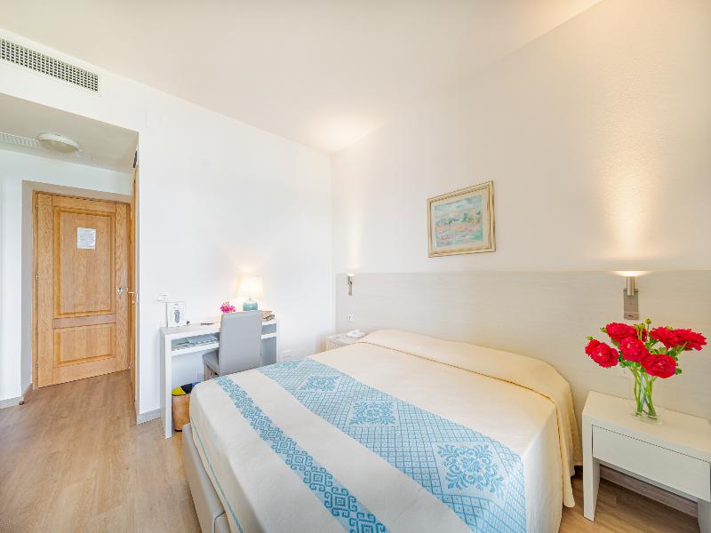 Hotel Dei Pini image