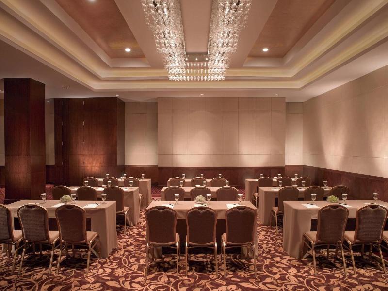 JW Marriott Hotel Medan image